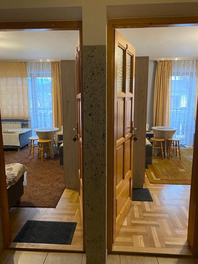 Domek Okno Na Tatry - Dom Na Wylacznosc Poronin Esterno foto